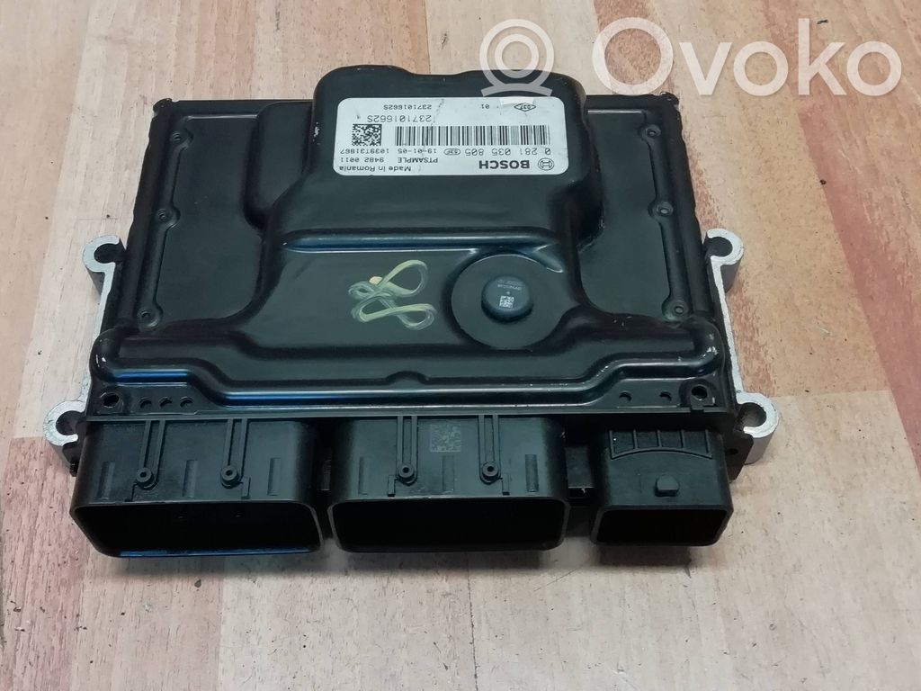 Engine control unit/module   0281035805,237101662S