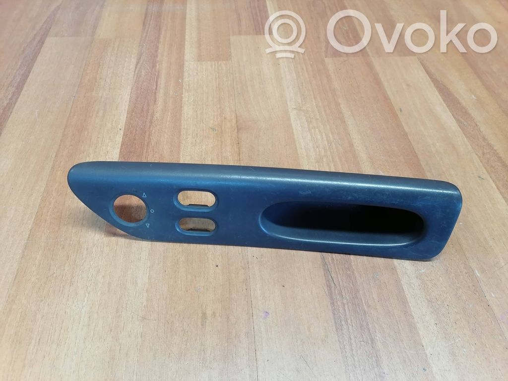 Renault Espace III Front door interior handle trim 