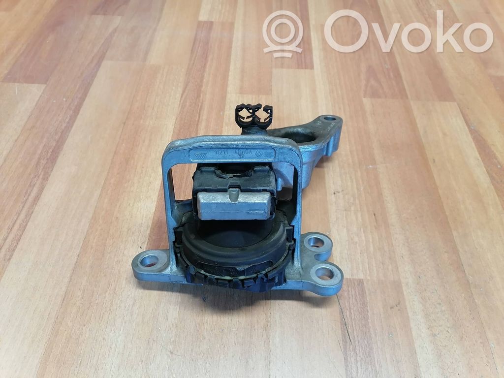 Renault Espace V (RFC) Engine mount bracket 