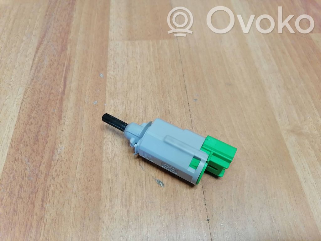 Renault Espace V (RFC) Brake pedal sensor switch 