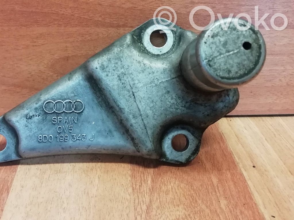 Audi A6 Allroad C5 Engine mounting bracket 