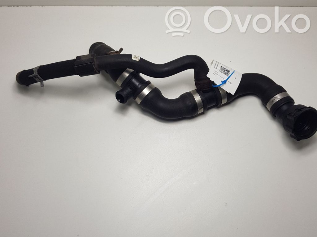 Volvo V40 Cross country Engine coolant pipe/hose 