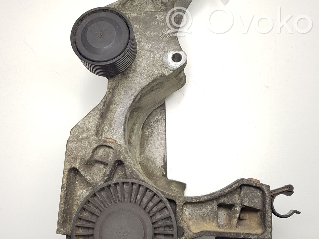 BMW 5 F10 F11 Generator/alternator bracket 