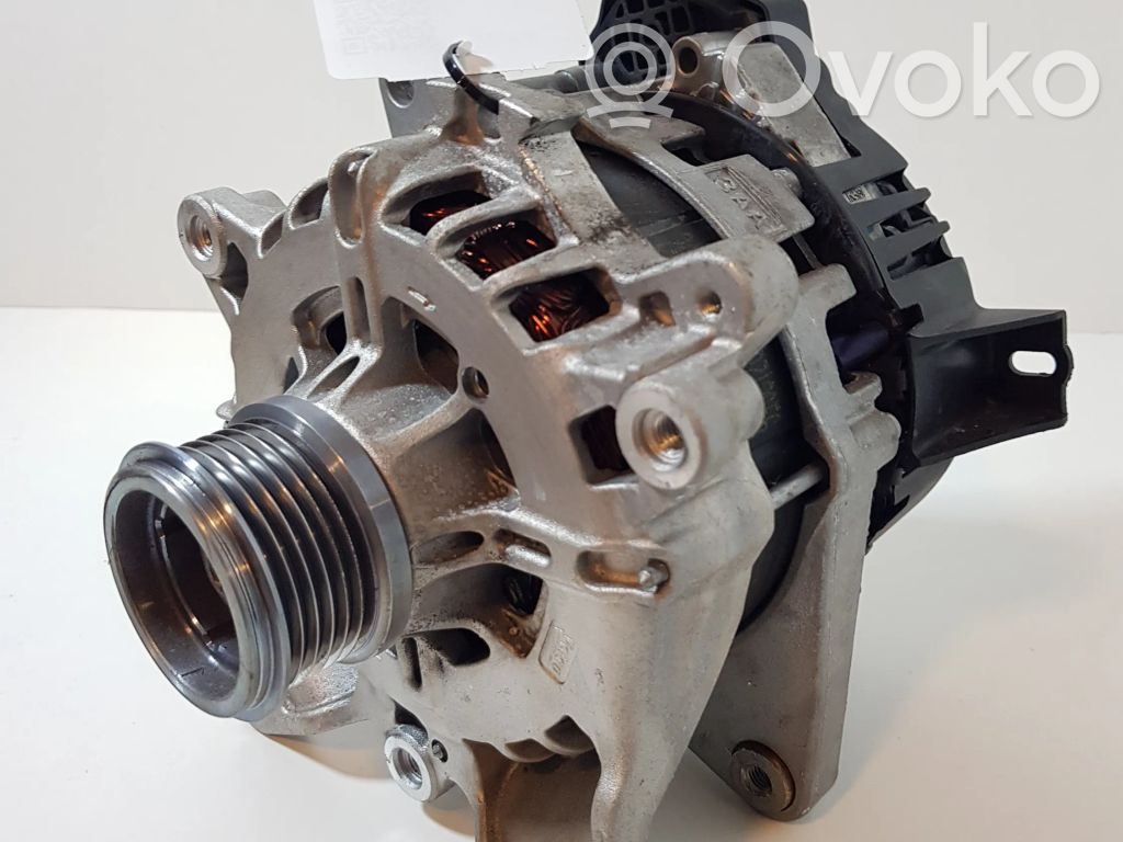Nissan Qashqai J12 Генератор 