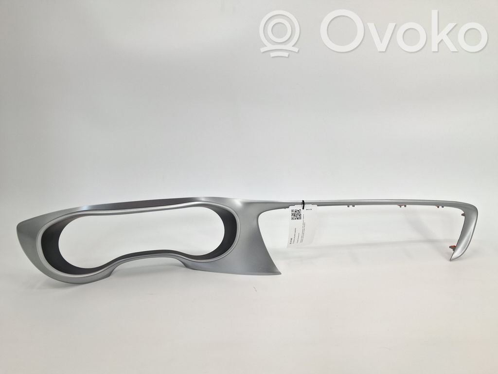 Chrysler Pacifica Dashboard trim 