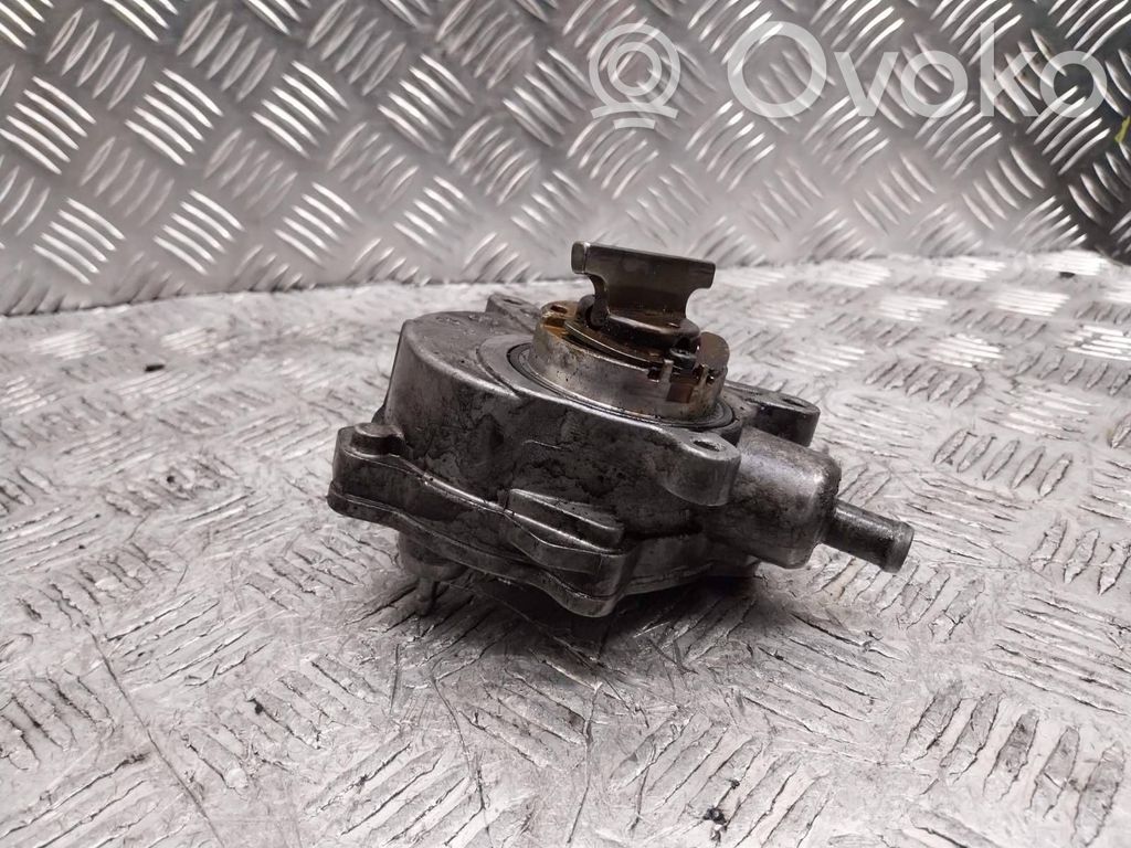 Vacuum pump   7545384,68739010