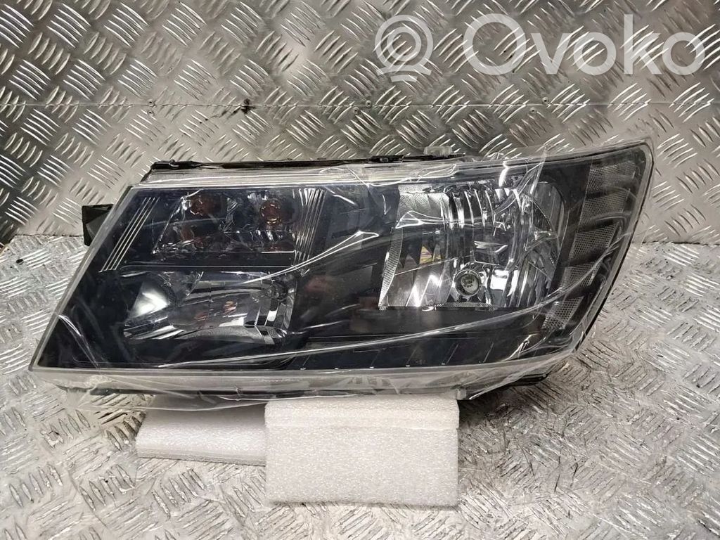 Headlight/headlamp   68200085AA
