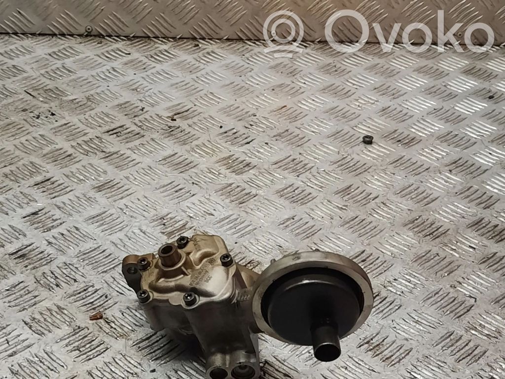 Eļļas sūknis   059115105AD