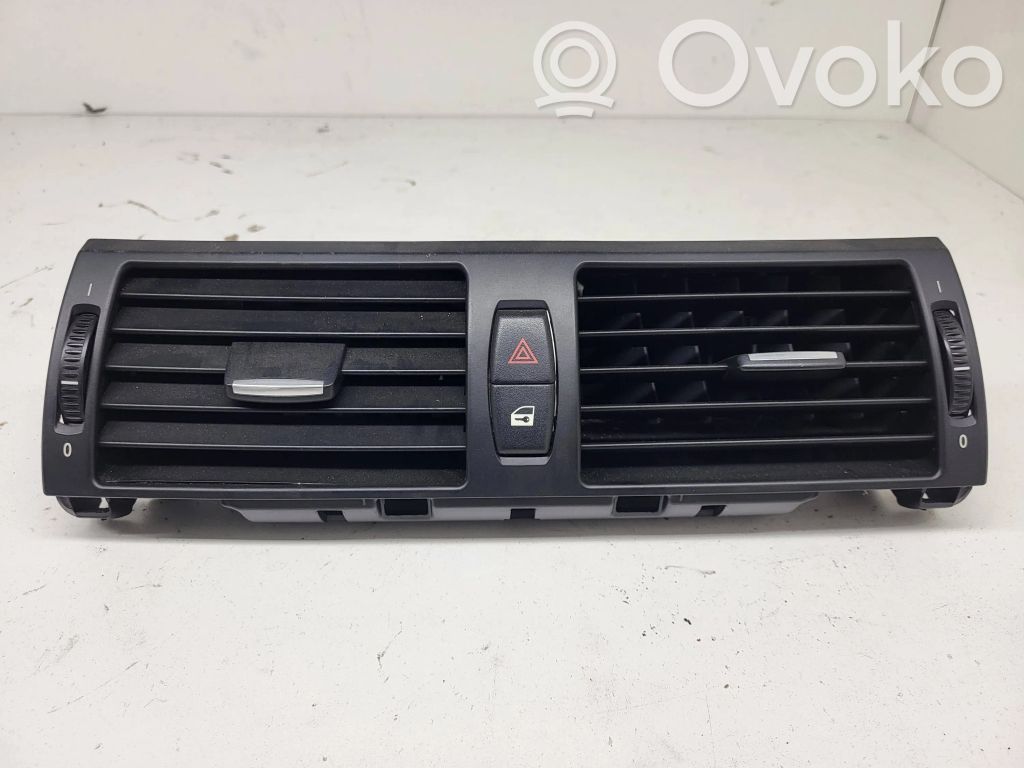 BMW X5 E70 Centrinės oro grotelės 