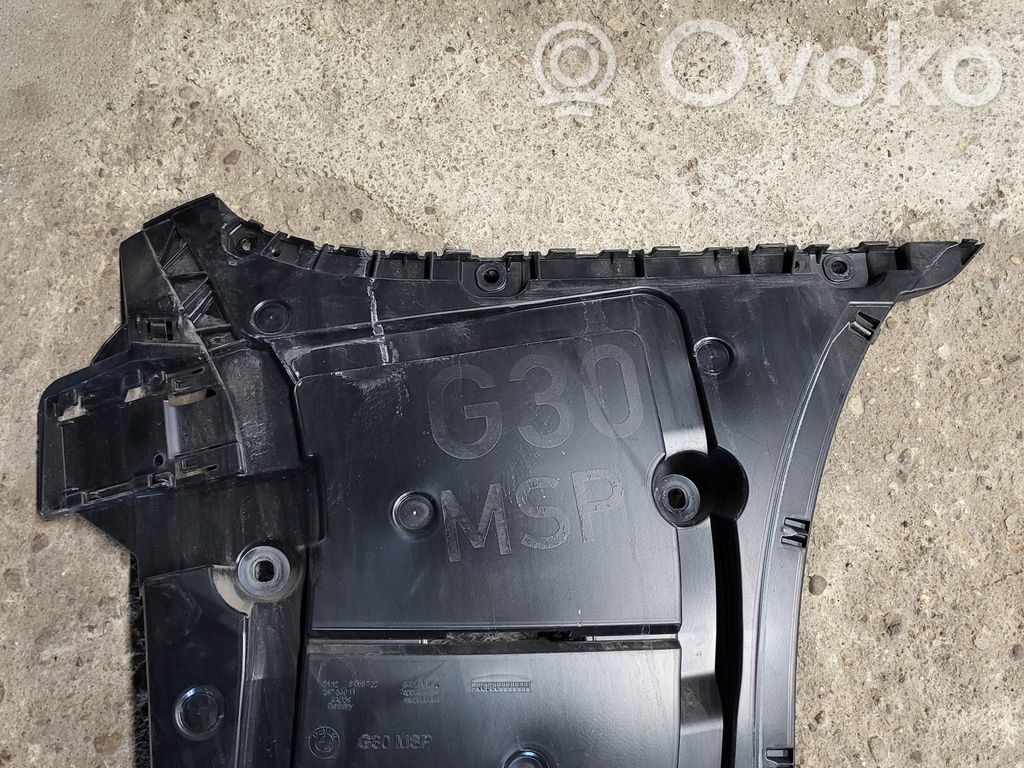 BMW 5 G30 G31 G38 Suport montare bară spate 