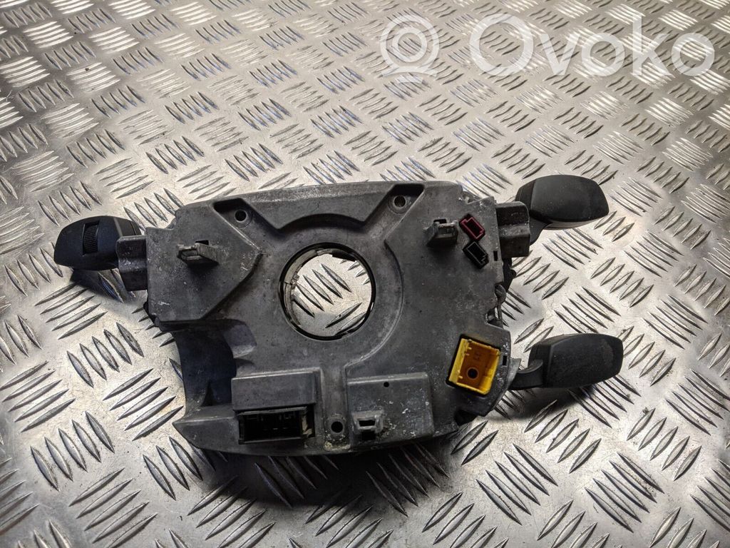 BMW 5 E60 E61 Rokturu komplekts 