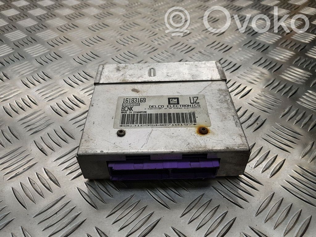 Opel Vectra A Engine control unit/module 