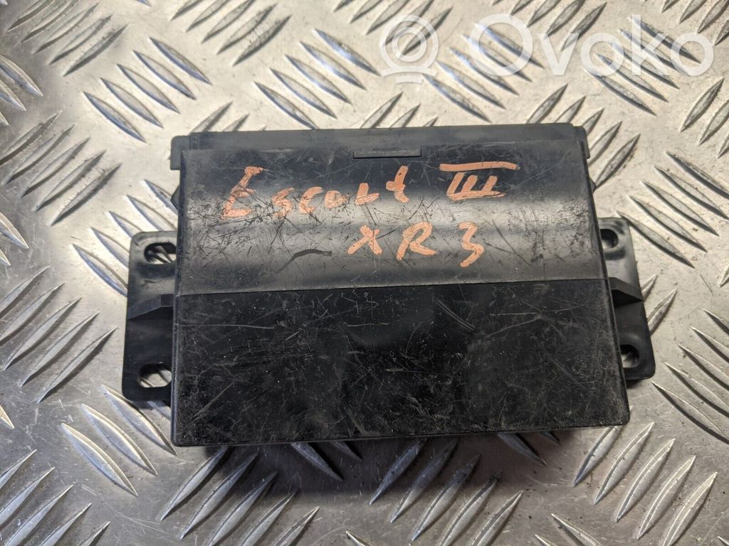 Ford Escort Engine control unit/module 