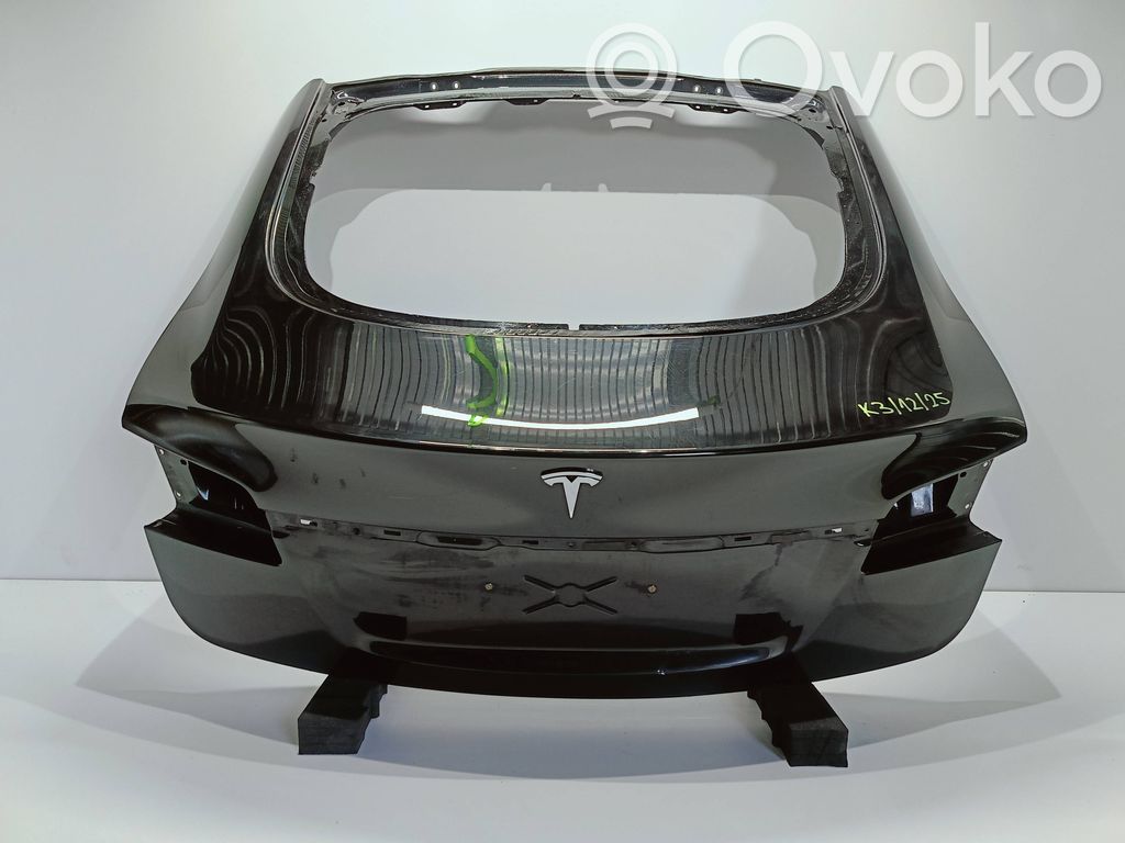 Tesla Model S Tailgate/trunk/boot lid 