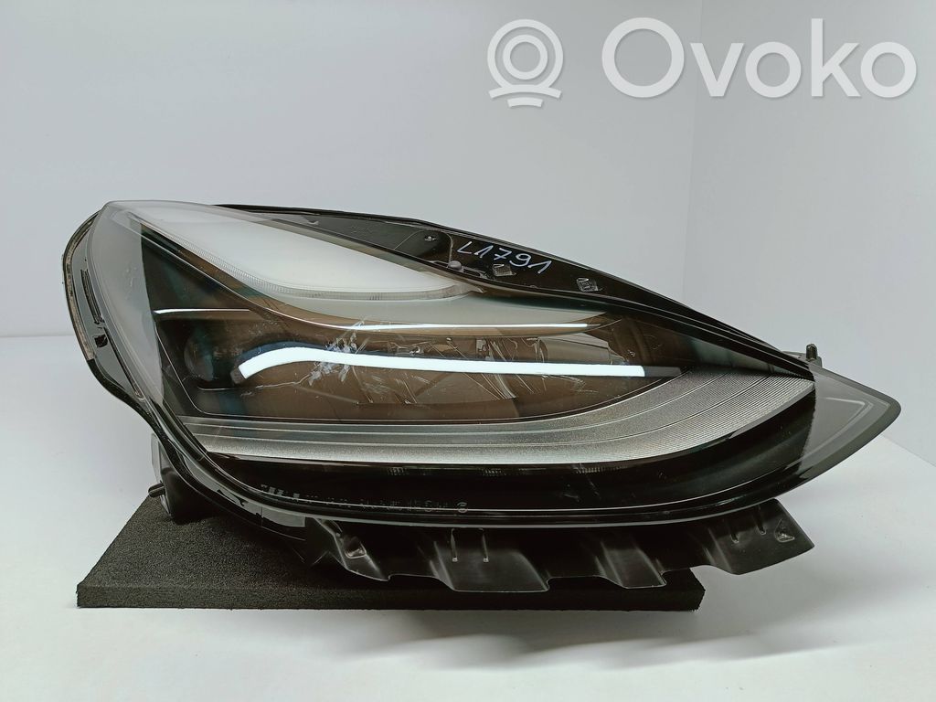 Tesla Model Y Headlight/headlamp 