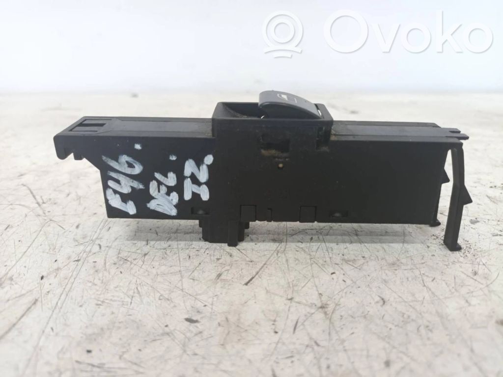 Electric window control switch   03120320