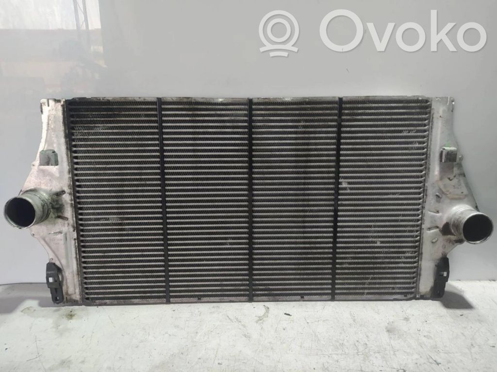Interkūlerio radiatorius   8200033732C