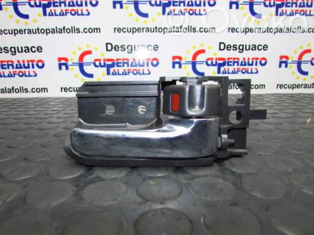Manecilla interna puerta delantera   6920502110B0