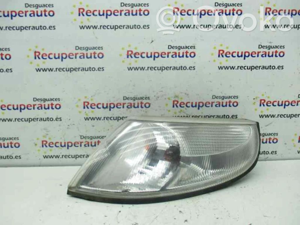 Piloto intermitente delantero