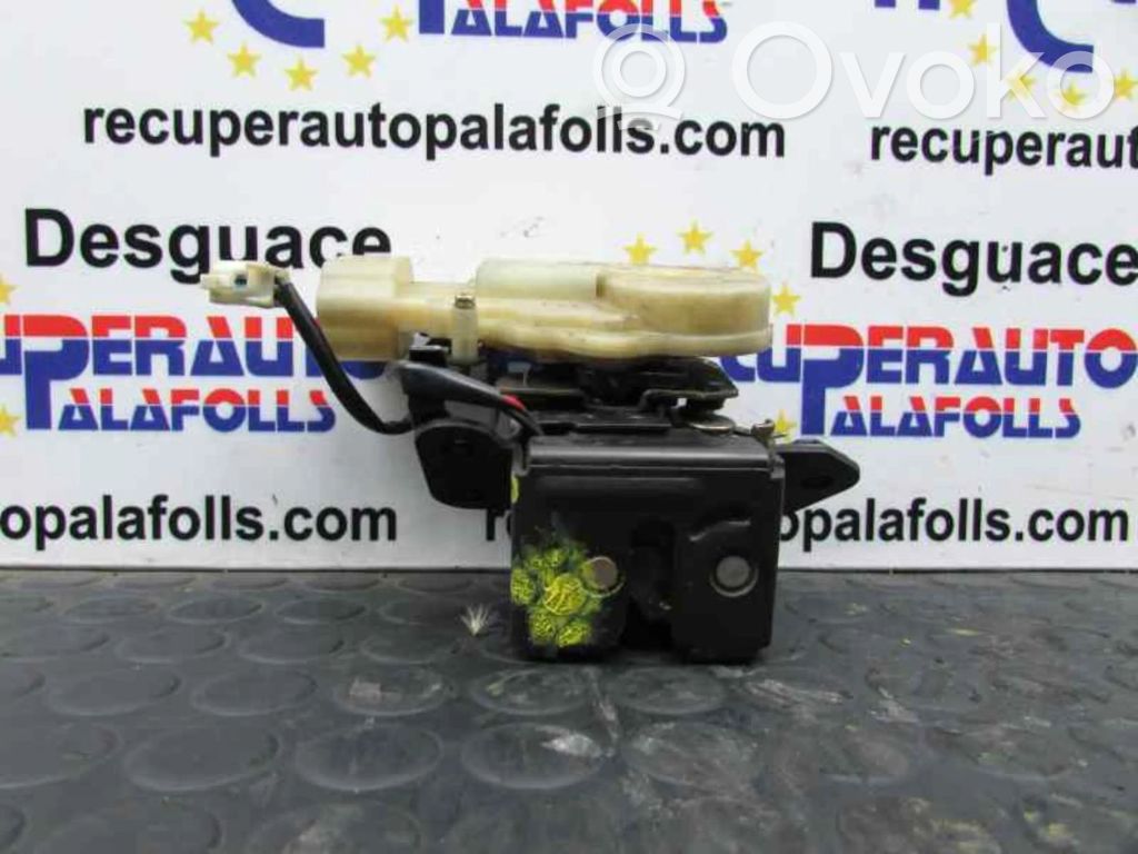 Mazda 323 F Tailgate/trunk/boot lock/catch/latch 