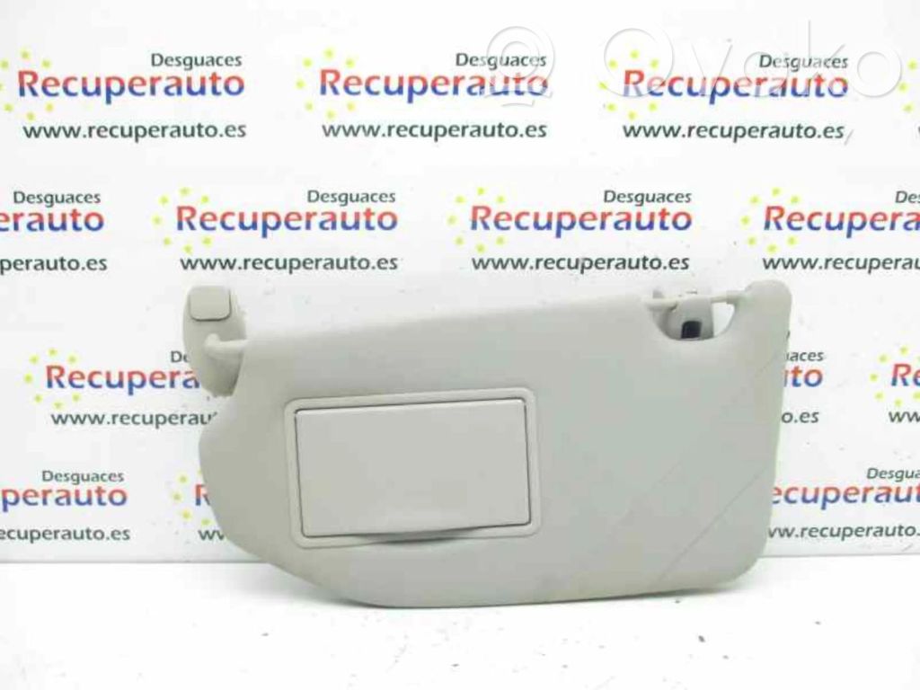 Sun visor