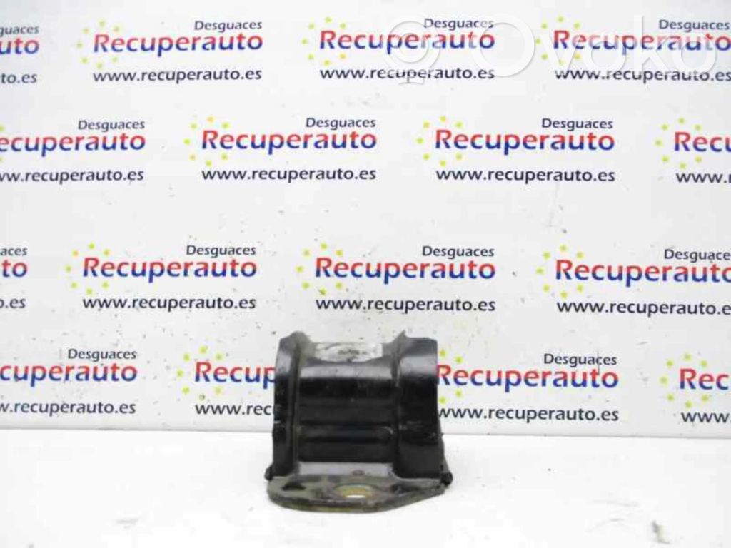 Engine mounting bracket   7700415087