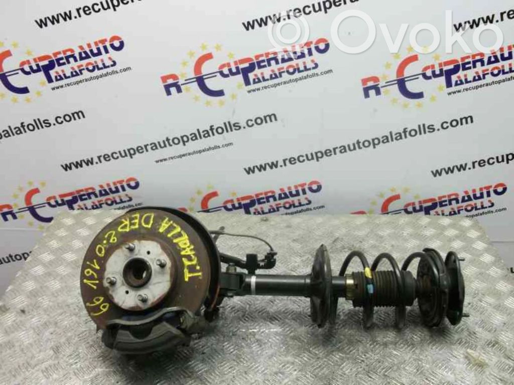 Toyota Corolla E110 Amortiguador delantero 