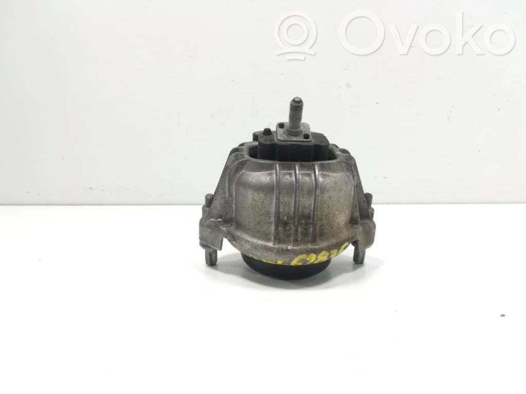 Halterung Lager Motor   13981112
