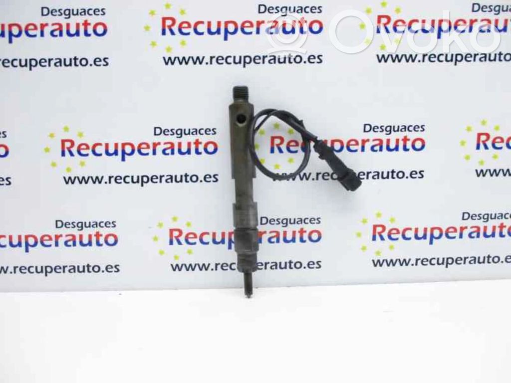 Inyector de combustible   7700110396