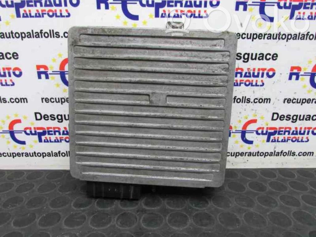 Unidad de control/módulo ECU del motor   MKC101770