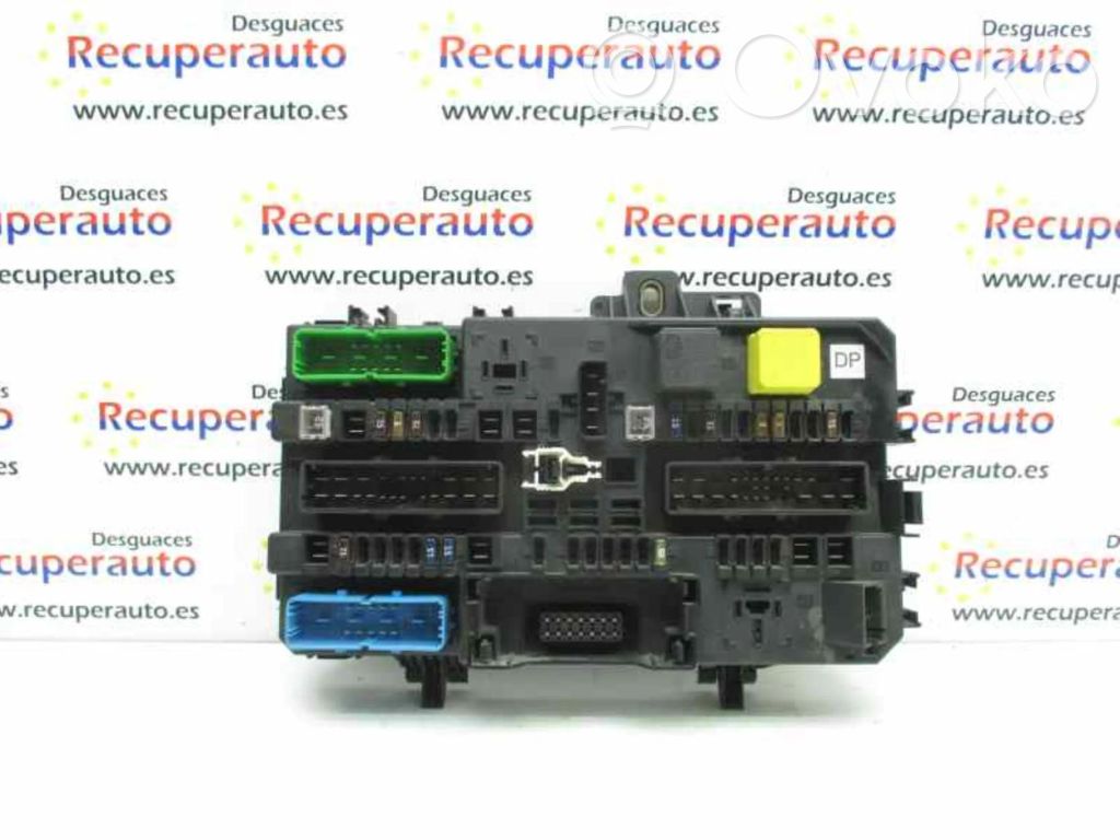 Opel Astra H Modul siguranțe 