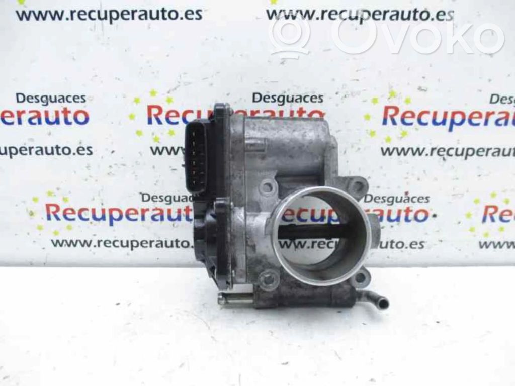 Throttle valve   RF7J136B0B