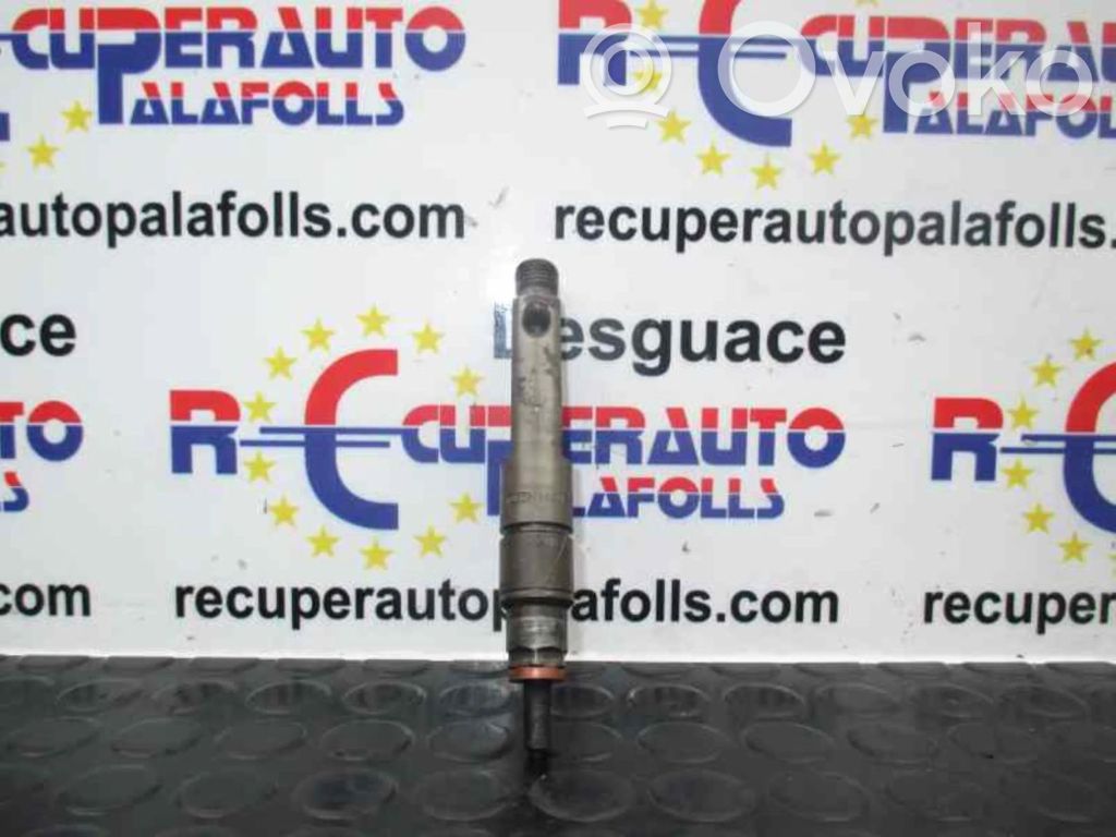 Inyector de combustible   7700875036