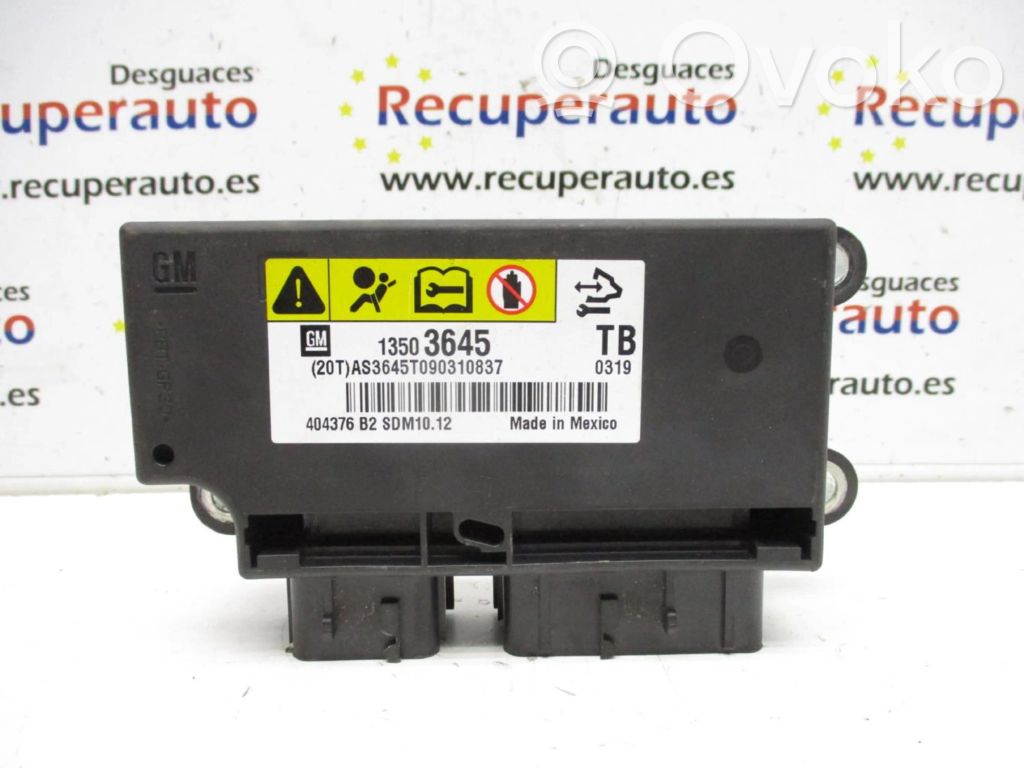 Opel Insignia A Airbag control unit/module 
