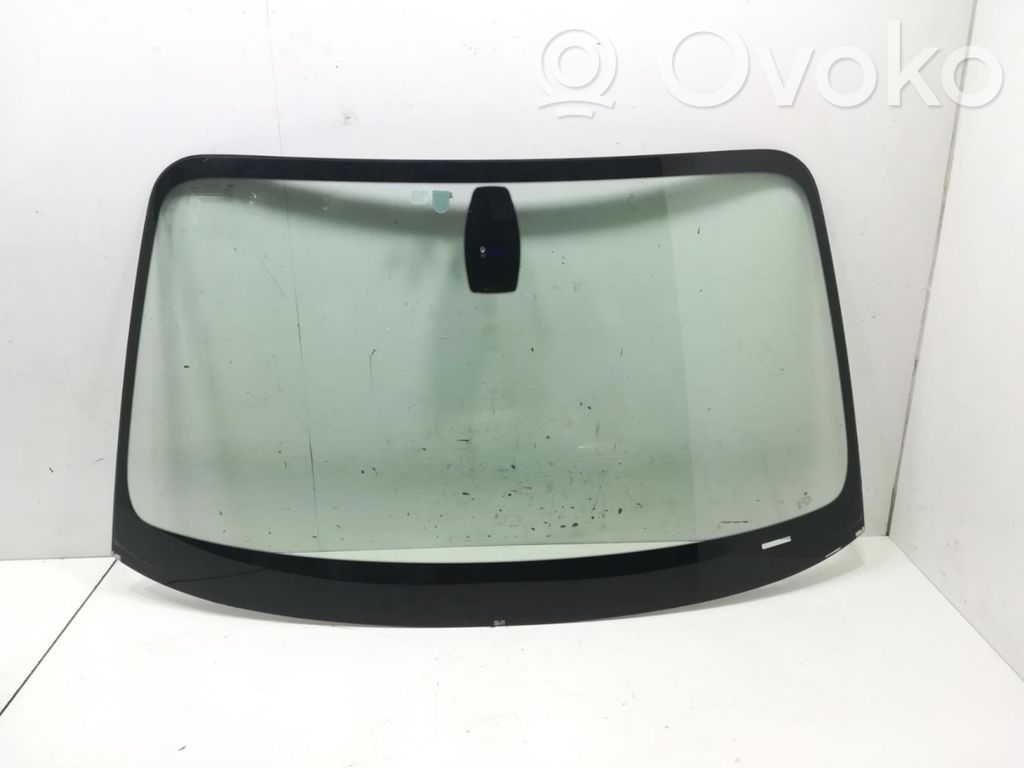Priekšējā loga stikls   51317165509
