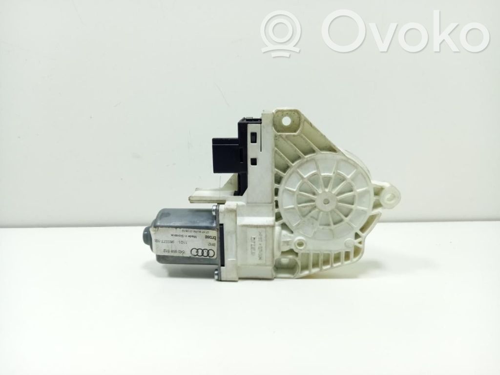 Skoda Yeti (5L) Motorino deflettore/vetro
