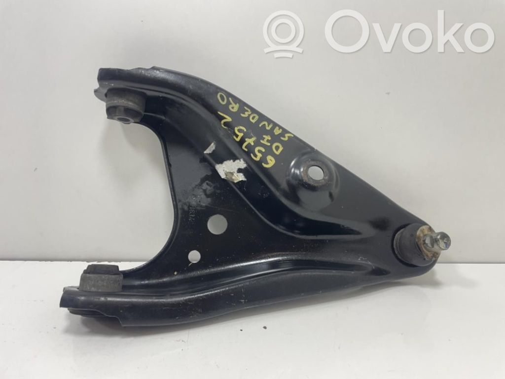 Renault Sandero I Fourchette, bras de suspension inférieur avant