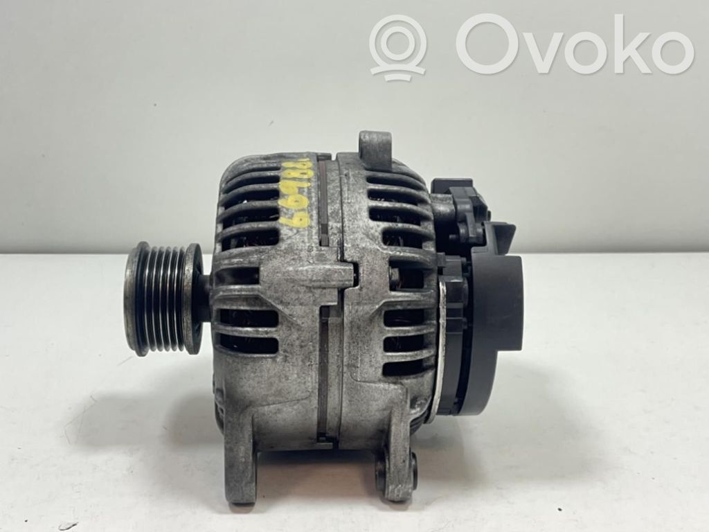 Nissan Qashqai+2 Generator/alternator 
