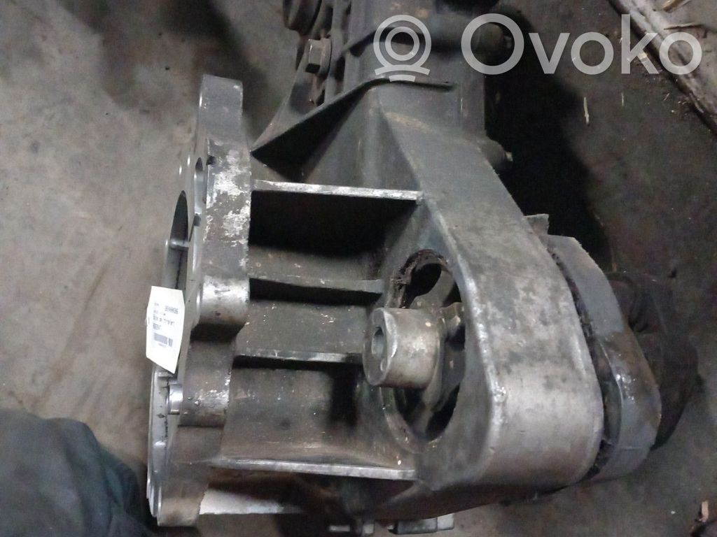 Gearbox transfer box case