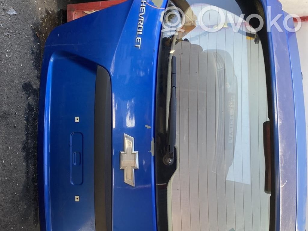 Chevrolet Aveo Puerta del maletero/compartimento de carga 