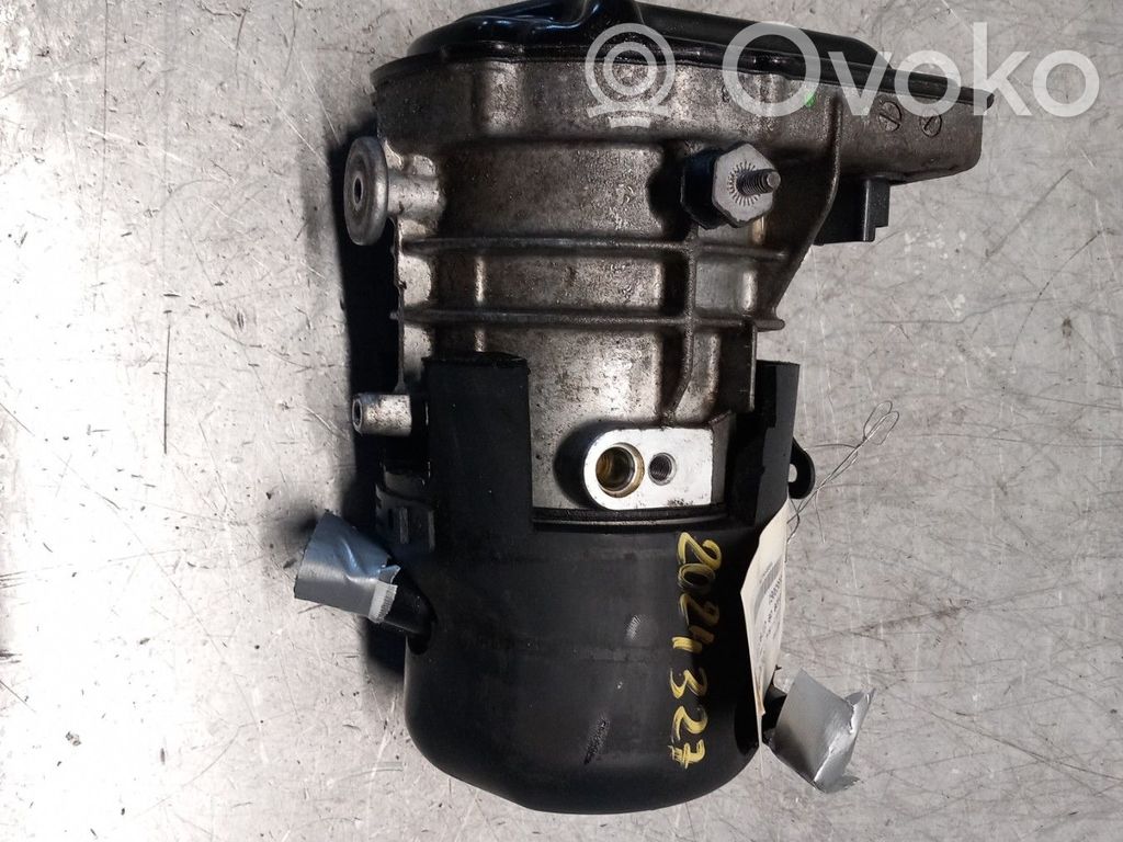 Power steering pump   00004008E2