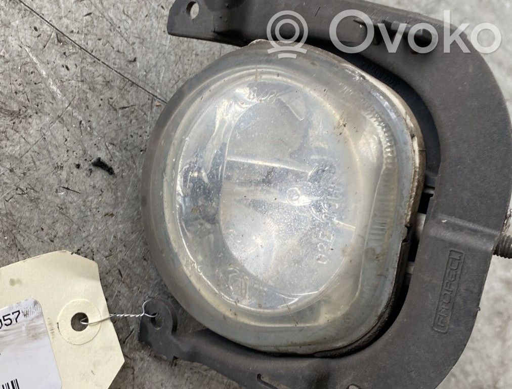Citroen Nemo Etusumuvalo 