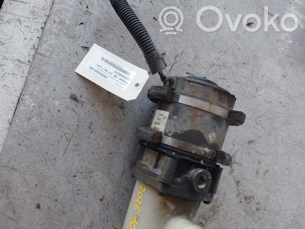 Citroen Saxo Ohjaustehostimen pumppu 
