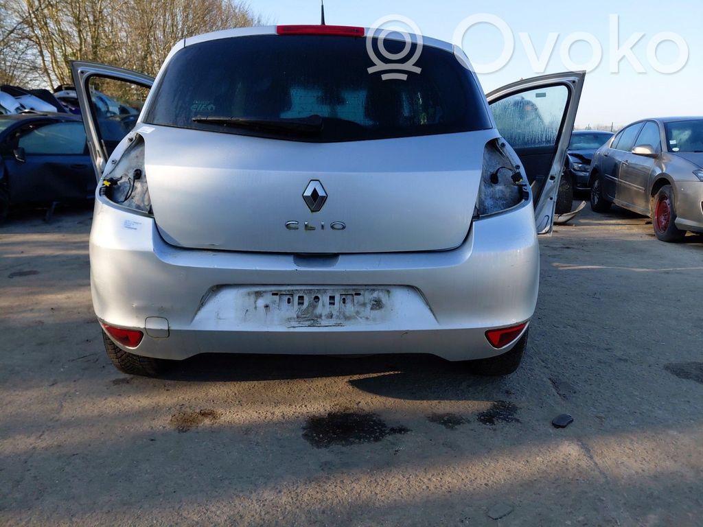 Renault Clio III Bamperis 