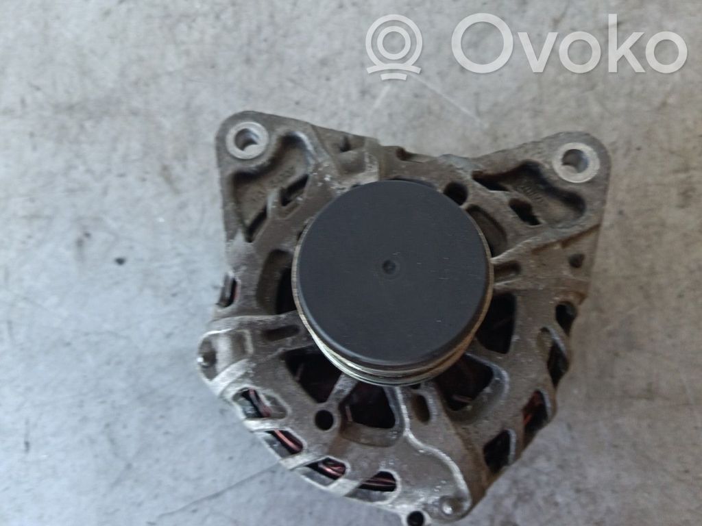 Renault Clio IV Ģenerators 