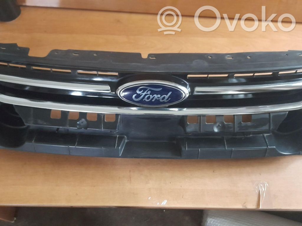 Ford Kuga II Front bumper mounting bracket 