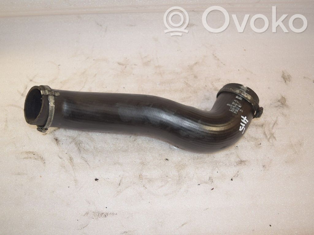 Manguera/tubo del intercooler   4R836F072AB