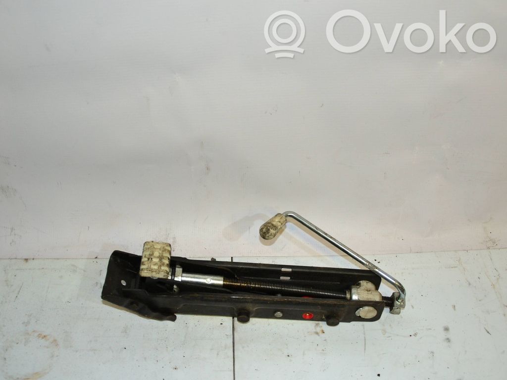 Wagenheber   6757131