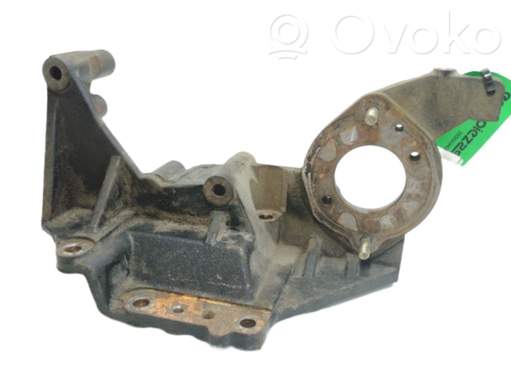 Moottorin kiinnikekorvake   RF5C,K23613