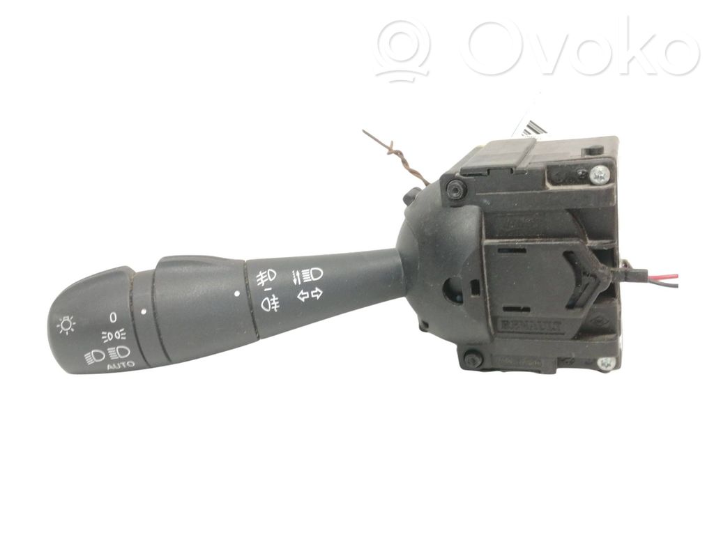 Interruptor de control del panel de luces   255675887R